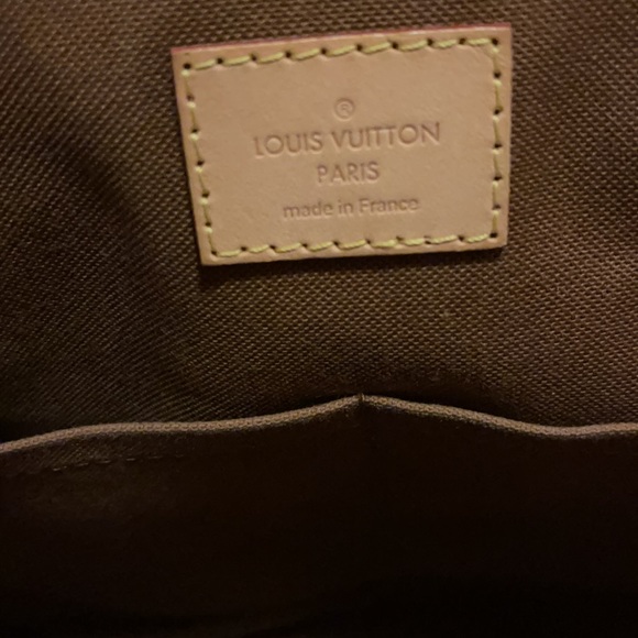 Louis Vuitton Tivoli GM Handbag - Picture 3 of 11